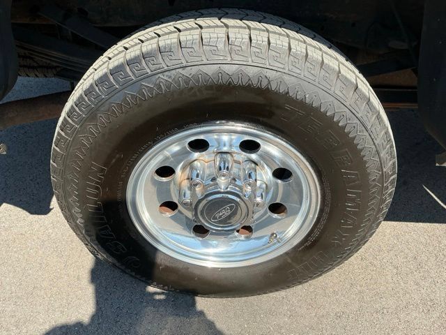 Used 2002 Ford F250 XLT RWD image 14