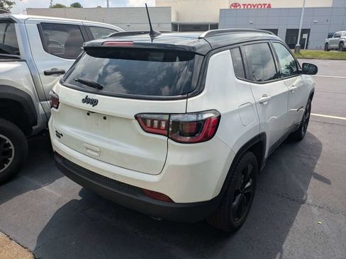 Used 2021 Jeep Compass Latitude w/ Sun and Sound Group AWD/4WD image 5