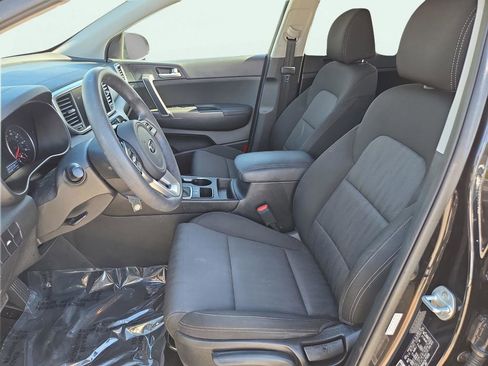 Certified 2020 Kia Sportage LX image 19
