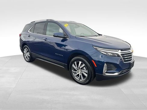 Used 2023 Chevrolet Equinox Premier image 8