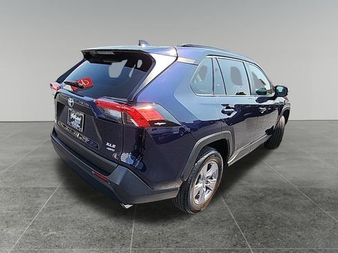Used 2025 Toyota RAV4 XLE AWD/4WD image 7