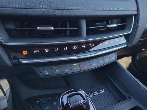 New 2026 Cadillac CT5 V image 27