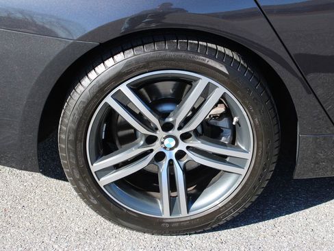 Used 2023 BMW 530i xDrive 530i xDrive w/ Premium Package image 36