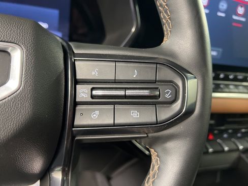 Used 2023 GMC Canyon AT4 w/ AT4 Premium Package image 21