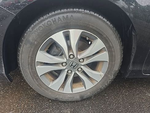 Used 2013 Honda Accord LX image 8