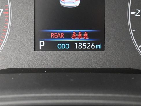 Used 2024 Toyota Corolla LE FWD image 17