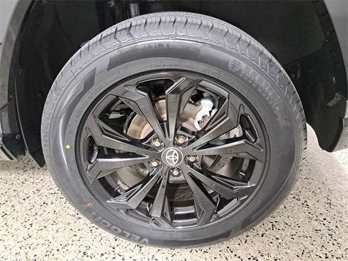 Used 2022 Toyota RAV4 XSE image 8