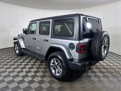 Used 2020 Jeep Wrangler Unlimited Sahara image 5