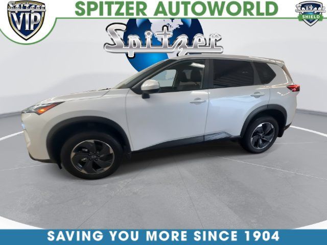Used 2026 Nissan Rogue SV AWD/4WD image 6