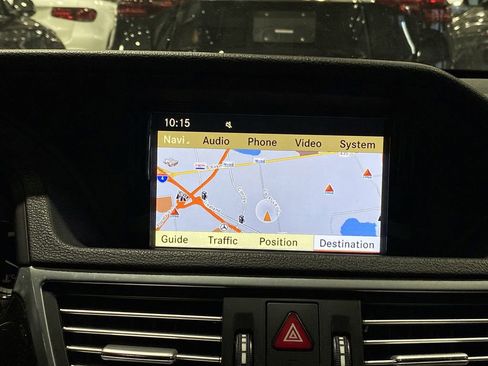 Used 2010 Mercedes-Benz E 350 Sedan image 6