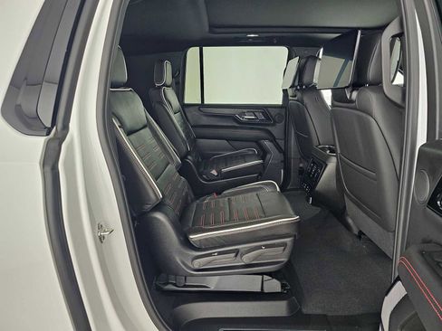 New 2026 GMC Yukon XL AT4 Ultimate AWD/4WD image 12