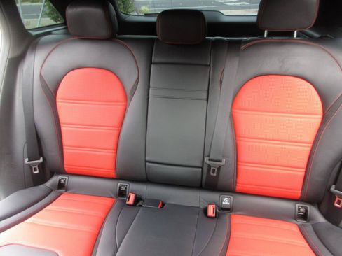 Used 2019 Mercedes-Benz GLC 63 AMG 4MATIC image 41