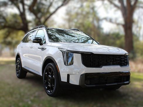 New 2026 Kia Sorento X-Line EX image 3