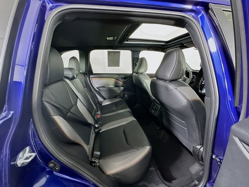 Used 2025 Subaru Forester Sport image 31