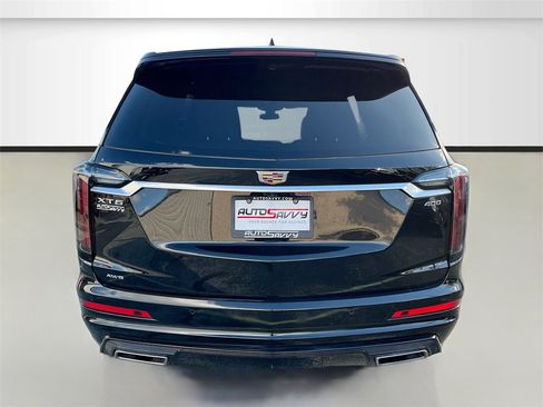 Used 2025 Cadillac XT6 Sport image 6