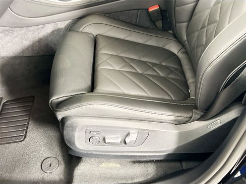 New 2026 BMW X5 xDrive40i w/ Premium Package image 19