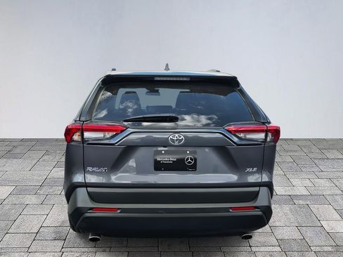 Used 2024 Toyota RAV4 XLE FWD image 11