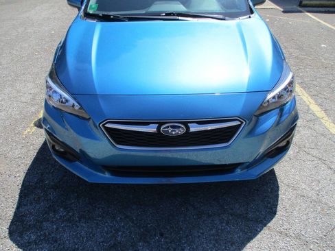 Used 2018 Subaru Impreza 2.0i Premium image 23