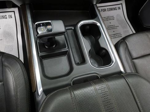 Used 2023 Chevrolet Silverado 1500 High Country w/ Technology Package AWD/4WD image 31