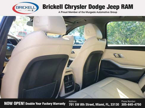 Used 2023 BMW 330e w/ Driving Assistance Package RWD image 11