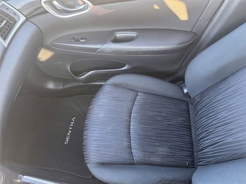 Used 2019 Nissan Sentra SV image 21