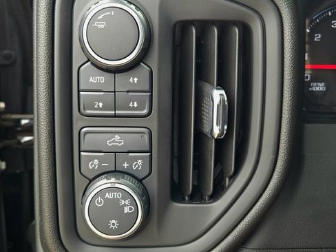 Used 2021 Chevrolet Silverado 1500 Custom Trail Boss w/ Midnight Edition AWD/4WD image 24