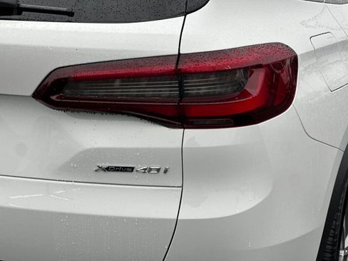 Used 2022 BMW X5 xDrive40i w/ Climate Comfort Package image 26