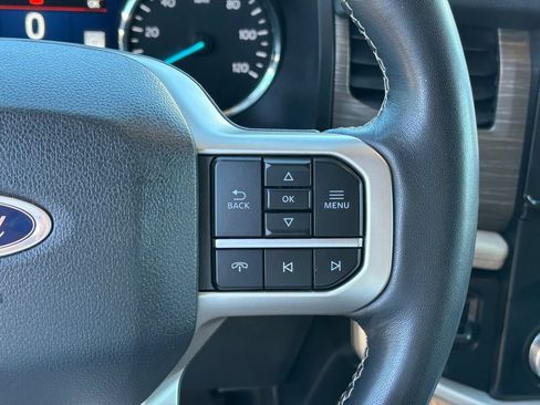 Used 2024 Ford Expedition Limited AWD/4WD image 18