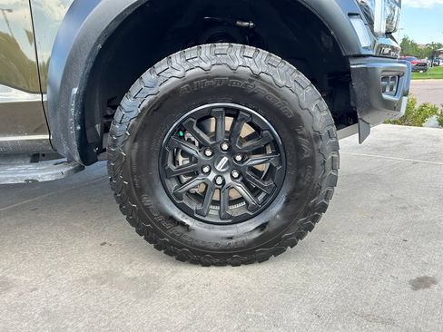 Used 2025 Ford F150 Raptor AWD/4WD image 33