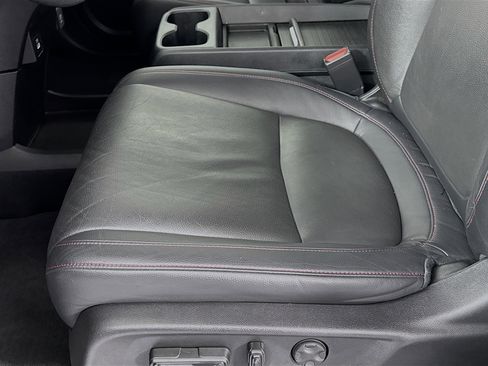 Certified 2023 Honda Odyssey Sport image 18