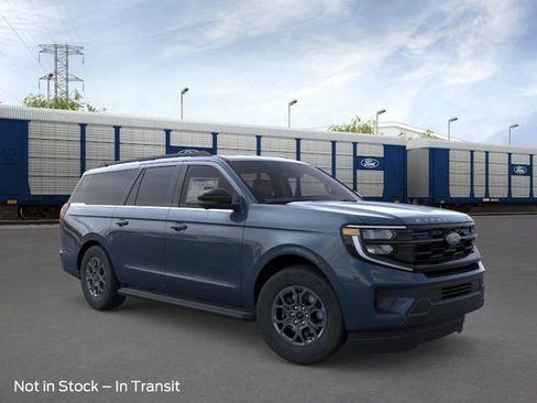 New 2026 Ford Expedition Max Active AWD/4WD image 9