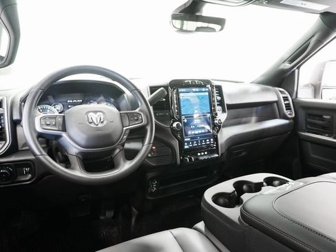 Used 2024 RAM 3500 Tradesman image 18