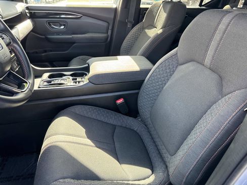 Certified 2023 Honda Pilot Sport image 15