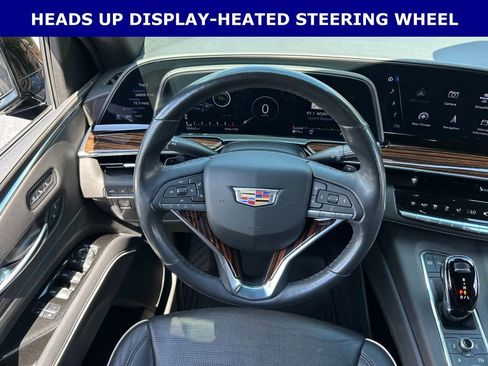 Used 2023 Cadillac Escalade ESV Premium Luxury image 16