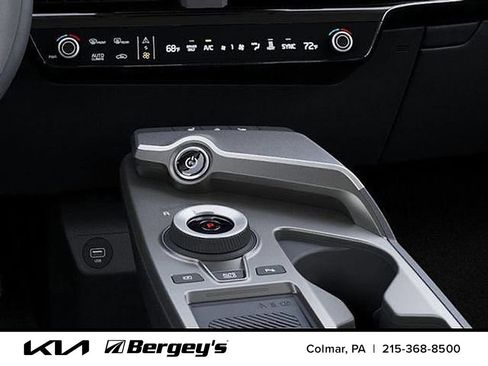 Used 2025 Kia EV6 Light w/ Light LR Technology Package AWD/4WD image 29