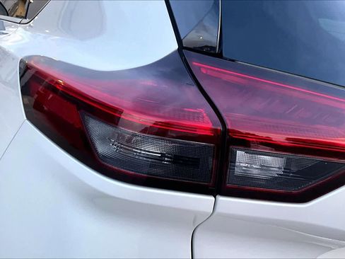 Certified 2023 Nissan Rogue Platinum image 28