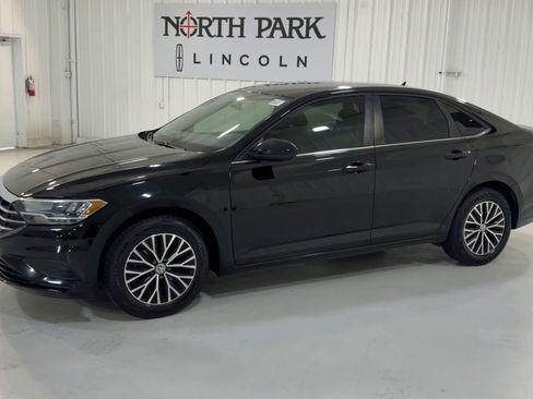 Used 2021 Volkswagen Jetta S image 6
