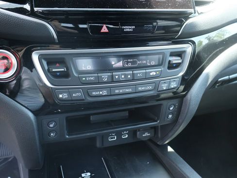 New 2026 Honda Ridgeline Black Edition image 37