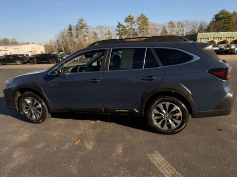 Used 2023 Subaru Outback Limited image 6