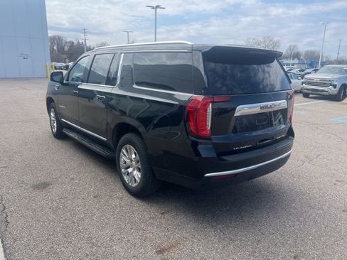 Used 2024 GMC Yukon XL Denali AWD/4WD image 4