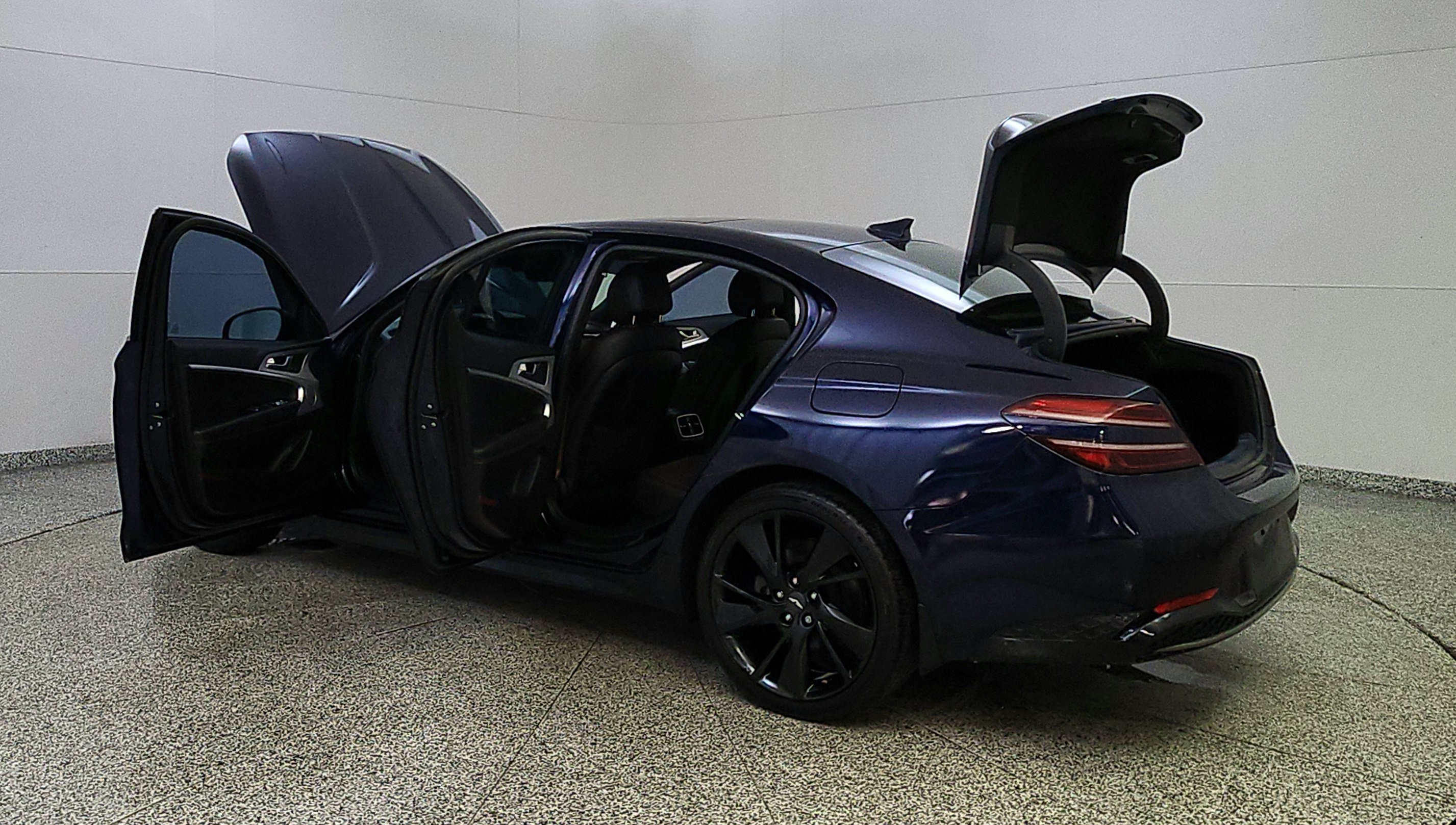 Used 2023 Genesis G70 2.0T w/ Sport Prestige Package AWD/4WD image 11