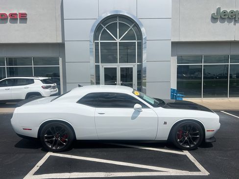 Used 2021 Dodge Challenger R/T Scat Pack RWD image 8