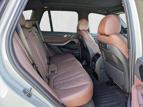 Used 2023 BMW X5 sDrive40i w/ Climate Comfort Package image 21