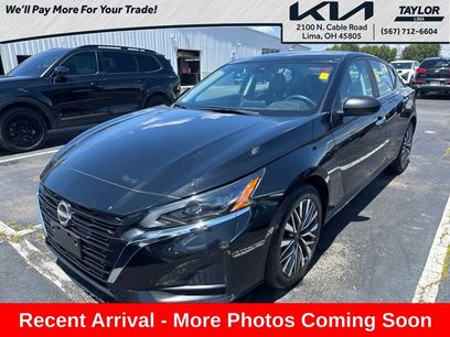 Used 2025 Nissan Altima 2.5 SV