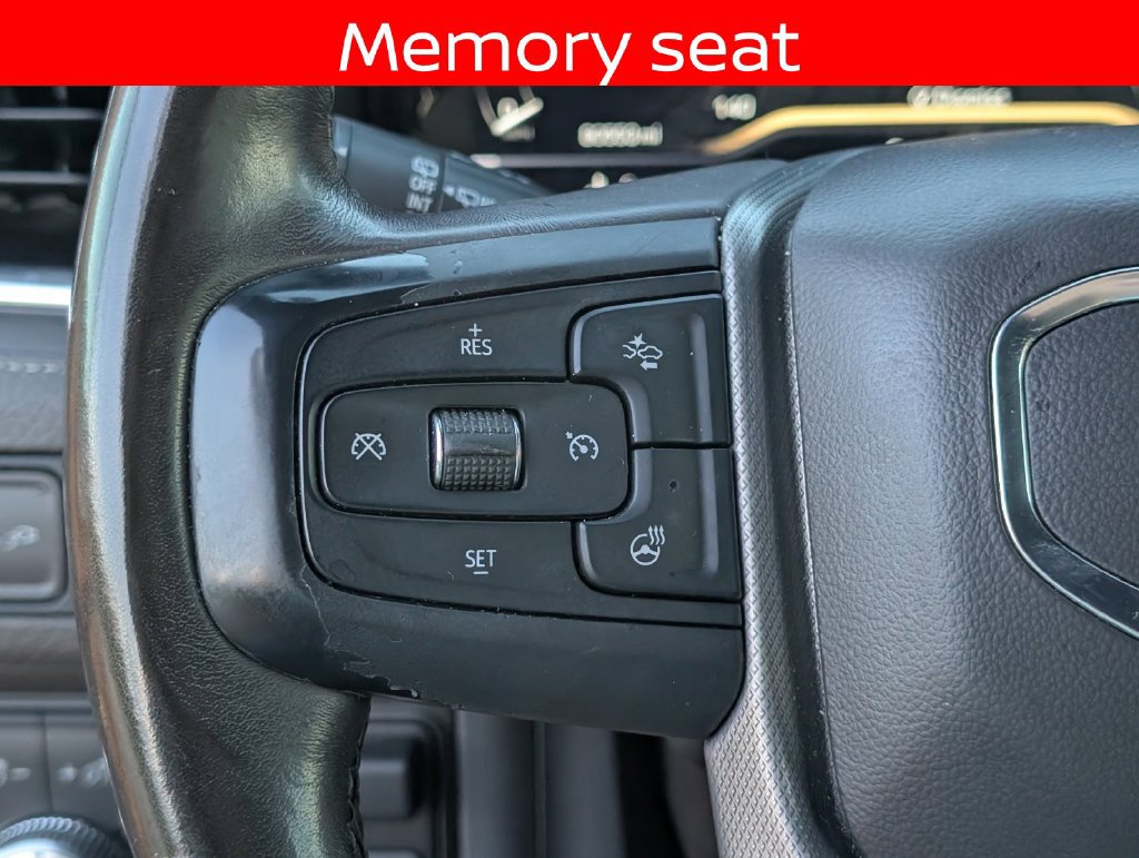 Used 2022 GMC Yukon Denali w/ Denali Premium Package RWD image 25