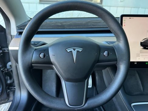 Used 2023 Tesla Model 3 Performance image 37