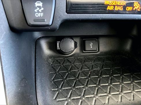 Certified 2022 Toyota RAV4 XLE image 16