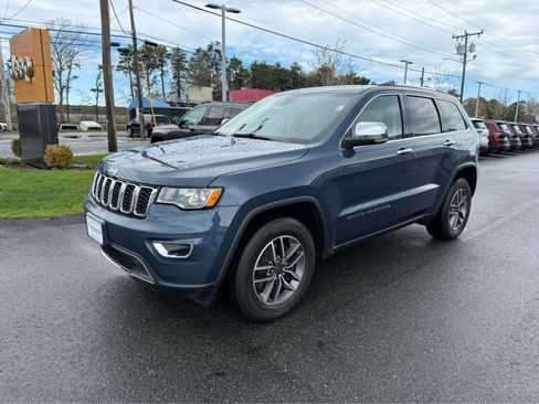 Used 2021 Jeep Grand Cherokee Limited AWD/4WD image 3