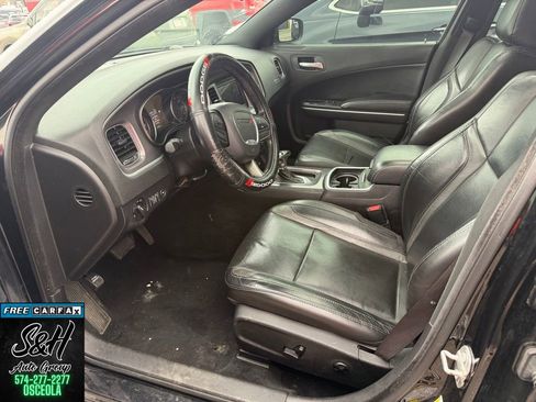 Used 2021 Dodge Charger SXT w/ Leather Interior Group image 4
