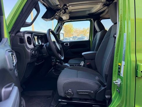 New 2026 Jeep Gladiator Willys image 13